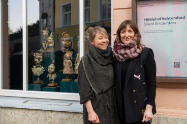 Avati aknanäitus „Hääletud kohtumised”