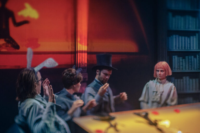 „Alice Imedemaalt”. Foto: Siim Vahur